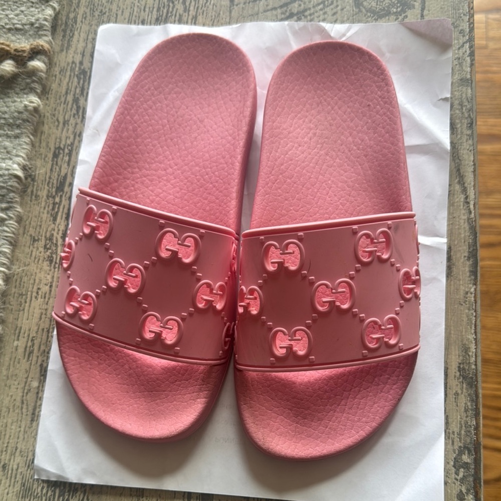 Gucci Kids Pink Slide Sandals Worn With No Tags